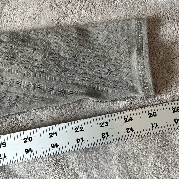 Lululemon Reveal Tight Mindful Motion Carbon Dust Size 4 Athletic Workout - Picture 15 of 15